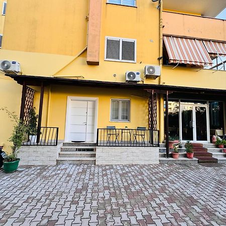 Edi Apartament Center Shkodra Exterior foto