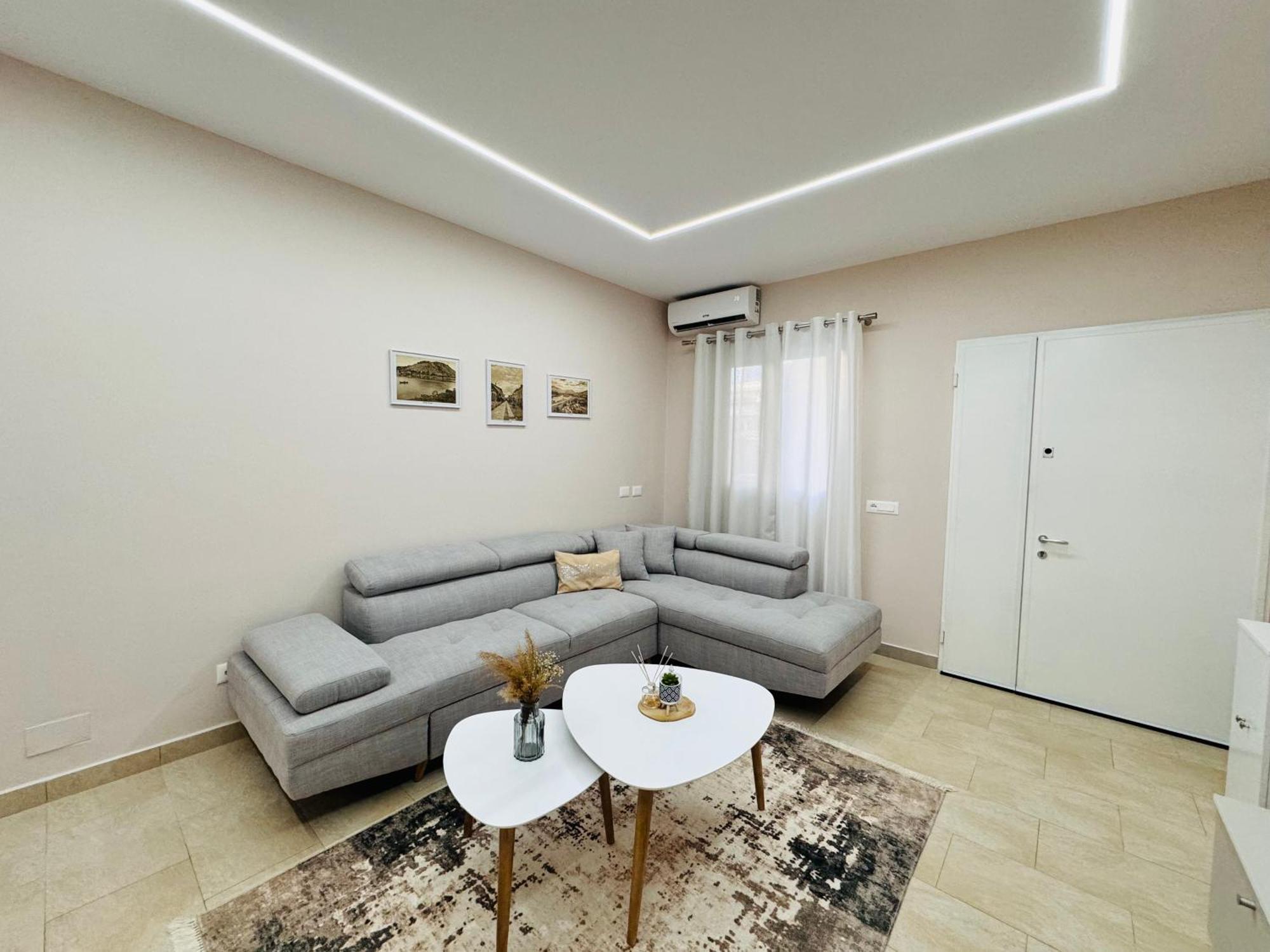 Edi Apartament Center Shkodra Exterior foto