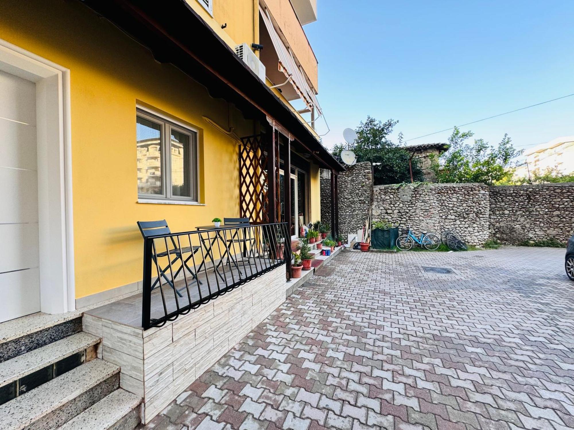 Edi Apartament Center Shkodra Exterior foto